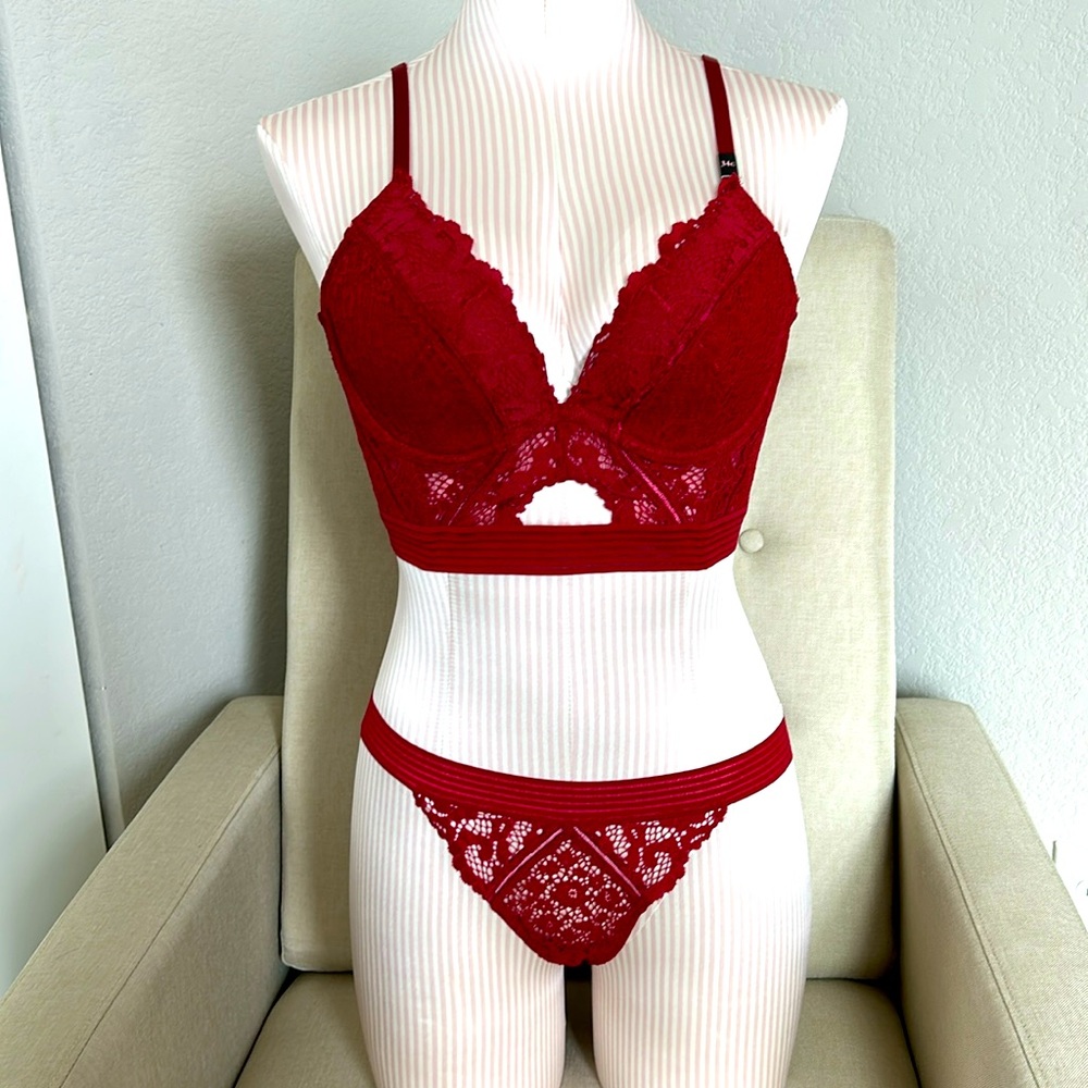 Corset bra and panty set
